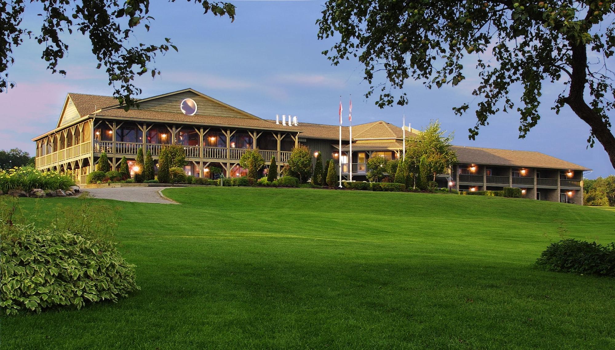 Vista Exterior Eganridge Resort, Golf Club & Spa
