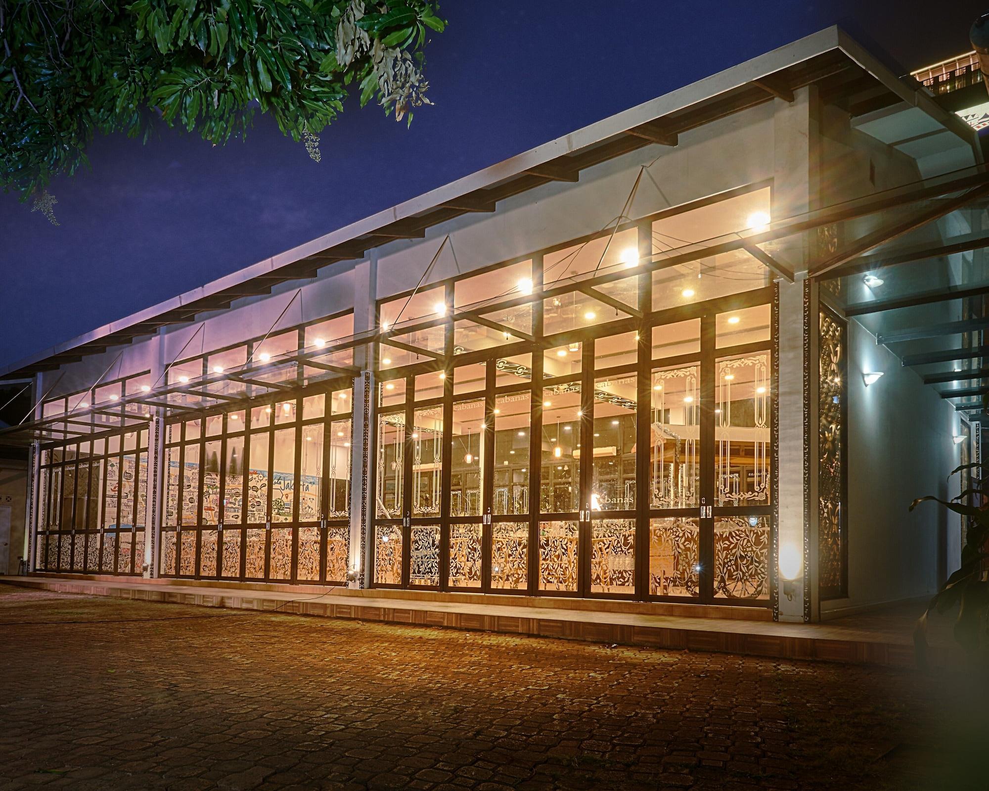 Vista Exterior Patra Jakarta