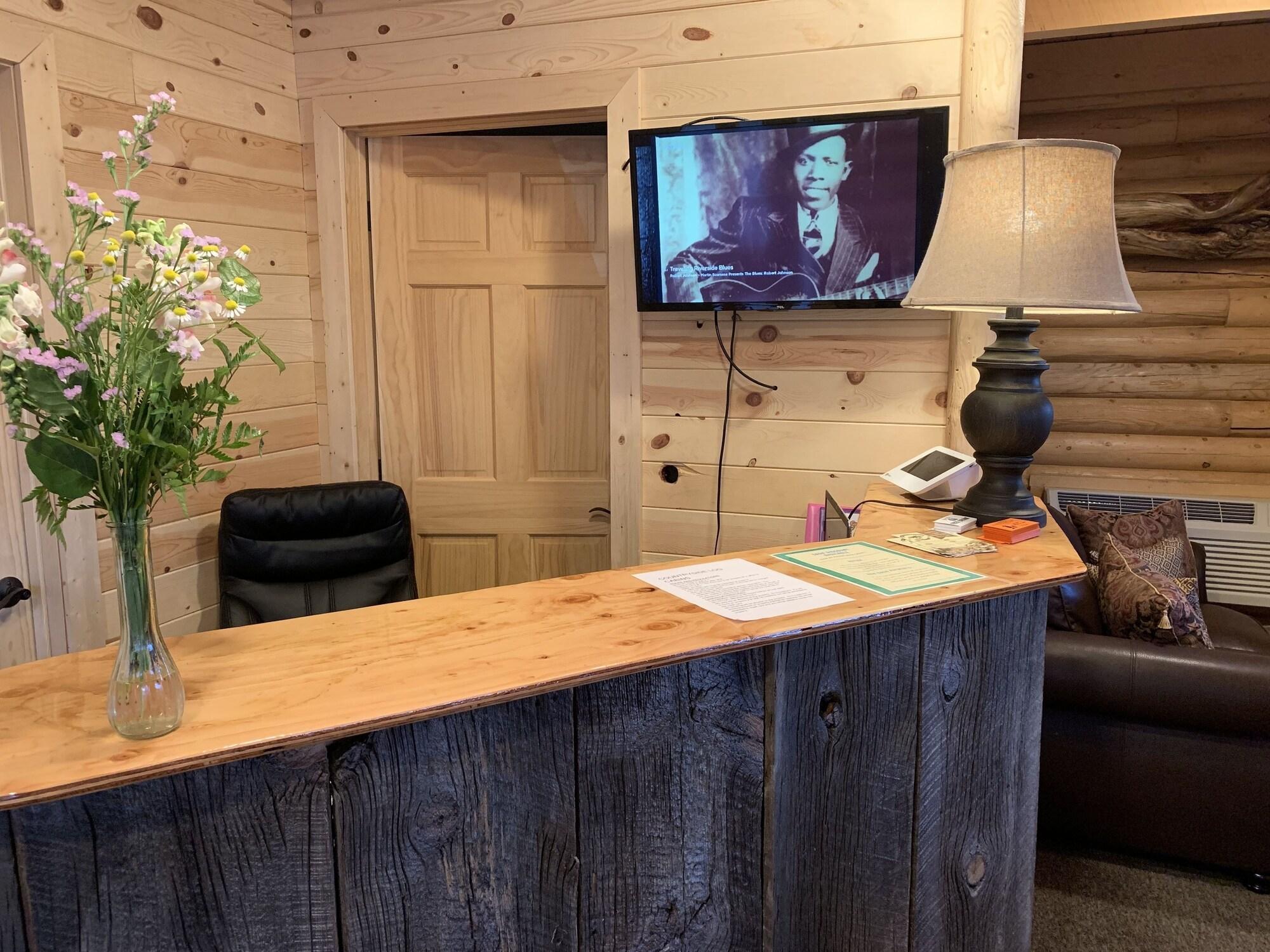 Vista Lobby Panguitch Countryside Cabins