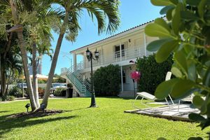 Alquiler Vacacional - Oasis-02 5 MIN FROM MIAMI BEACH, Studio, Miami Design District & Wynwood