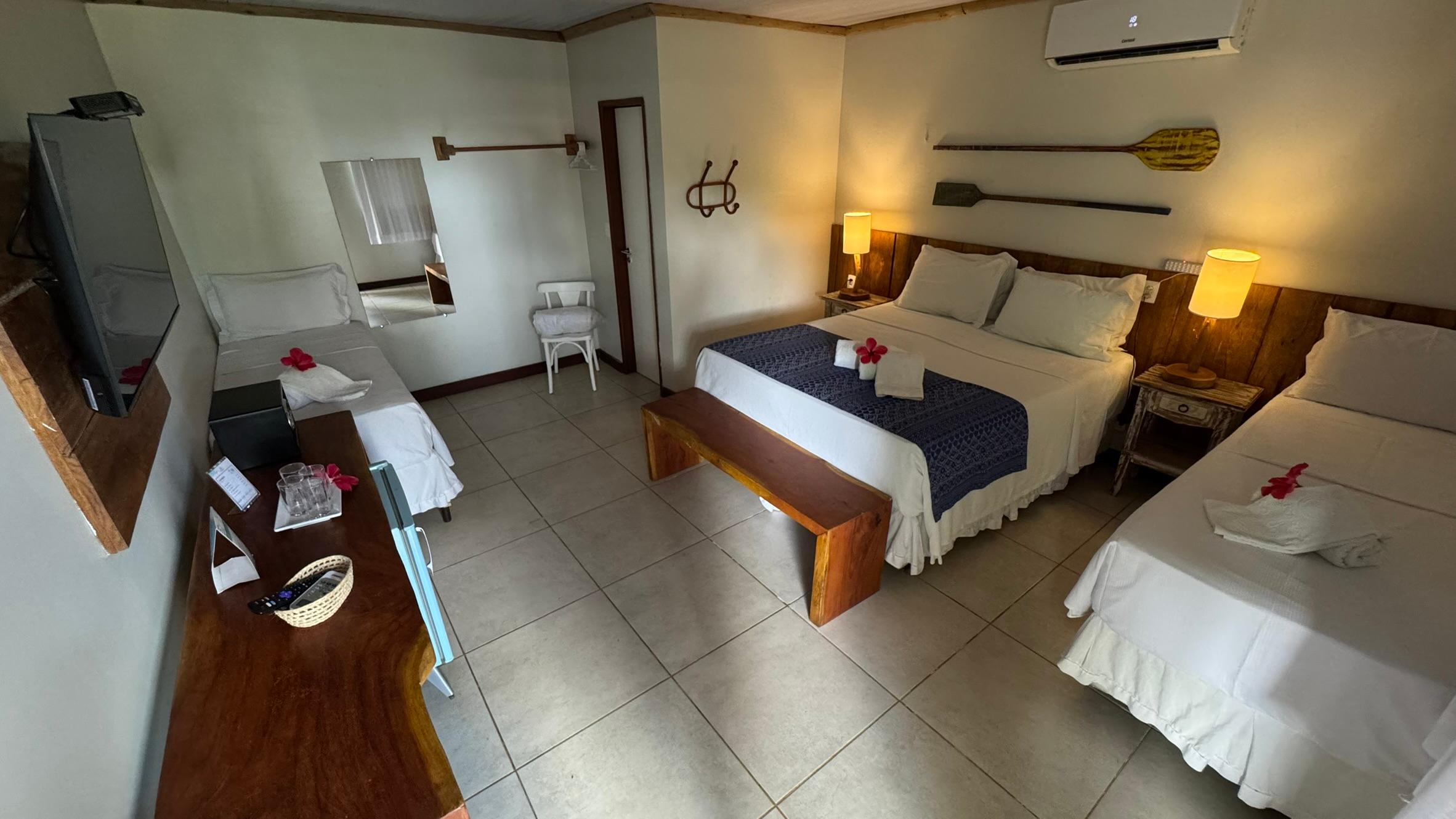 Equipamiento de Habitación Pousada Alto da Vila Noronha by Alto da Ilha