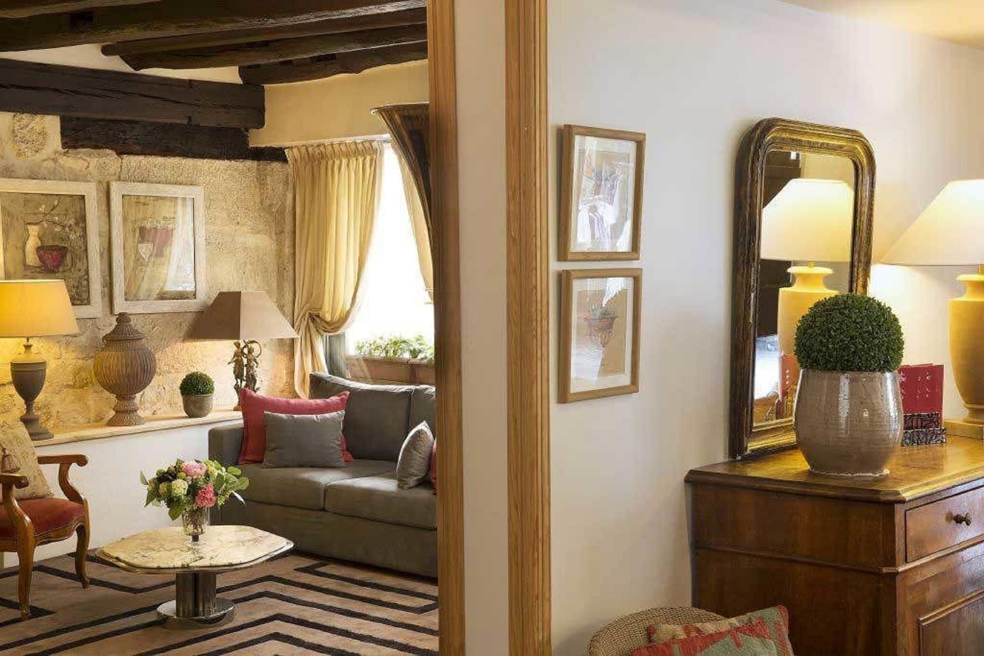 Vista Lobby Hotel du Cygne Paris