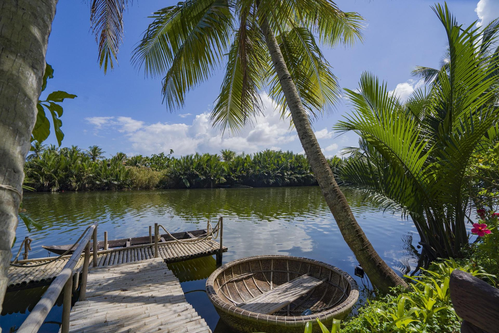 Instalaciones Recreativas River Waves Villa