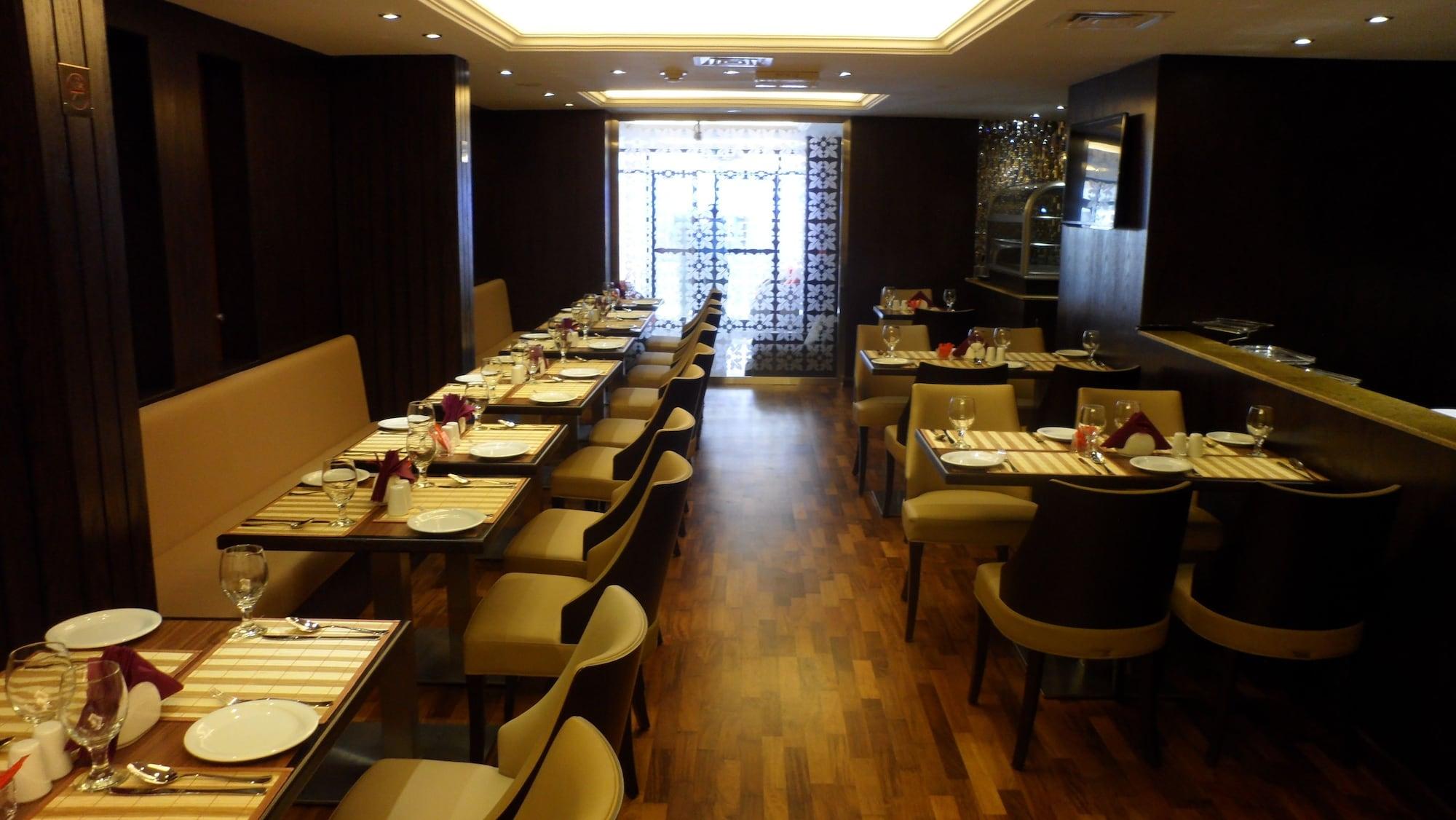 Restaurant Mark Inn Hotel Deira