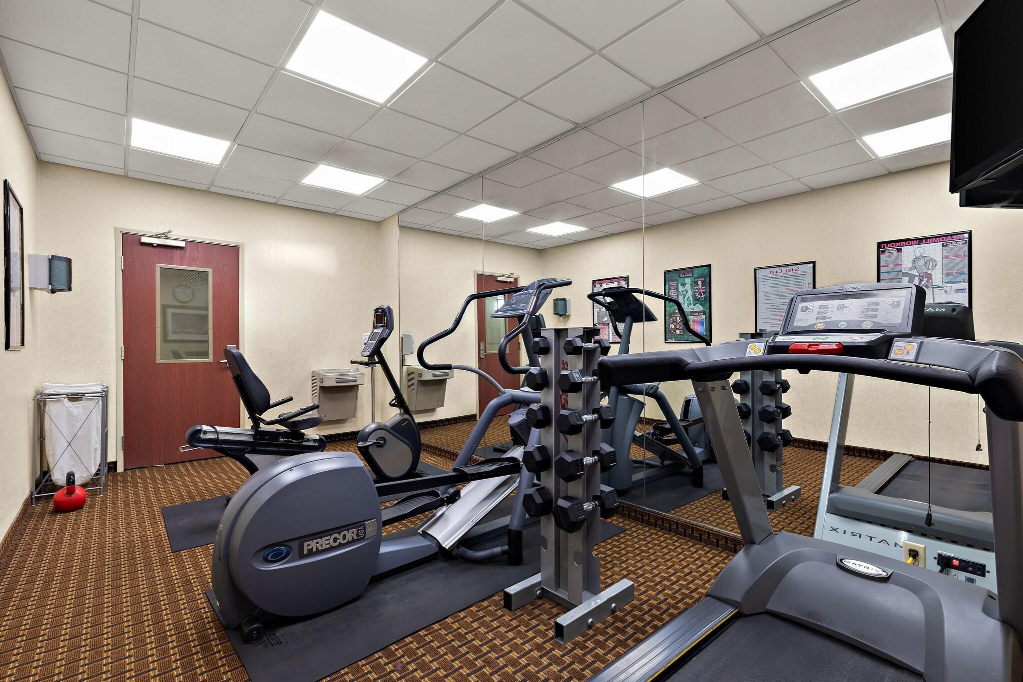 Instalaciones Recreativas Sleep Inn & Suites Near Joint Base Andrews - Washington Area