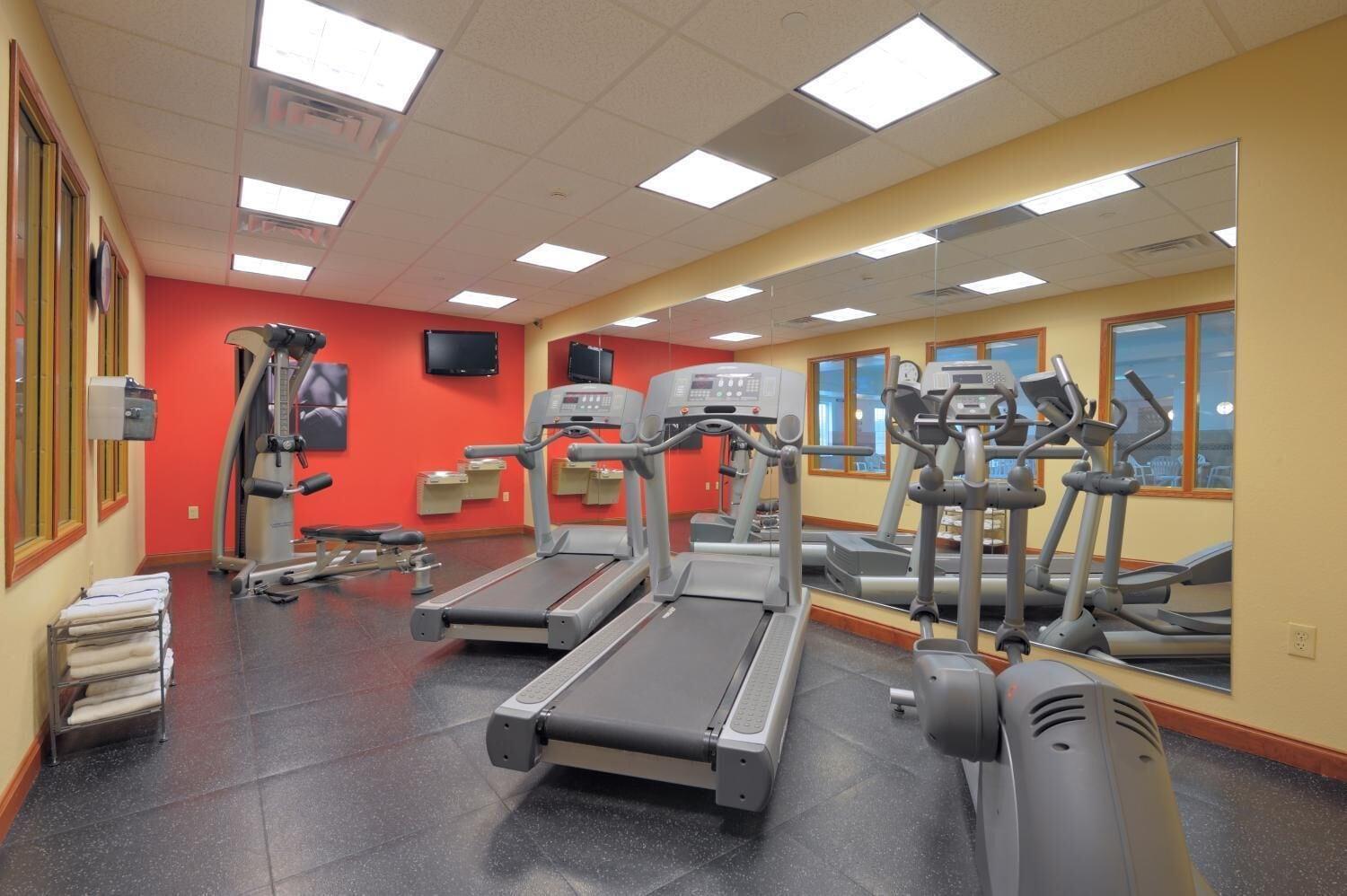 Gimnasio Spark by Hilton Washington Meadowlands Blvd