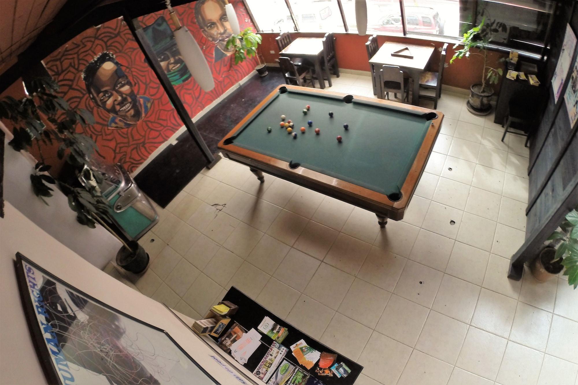 Instalaciones Recreativas L'AUBERGE INN - Hostel