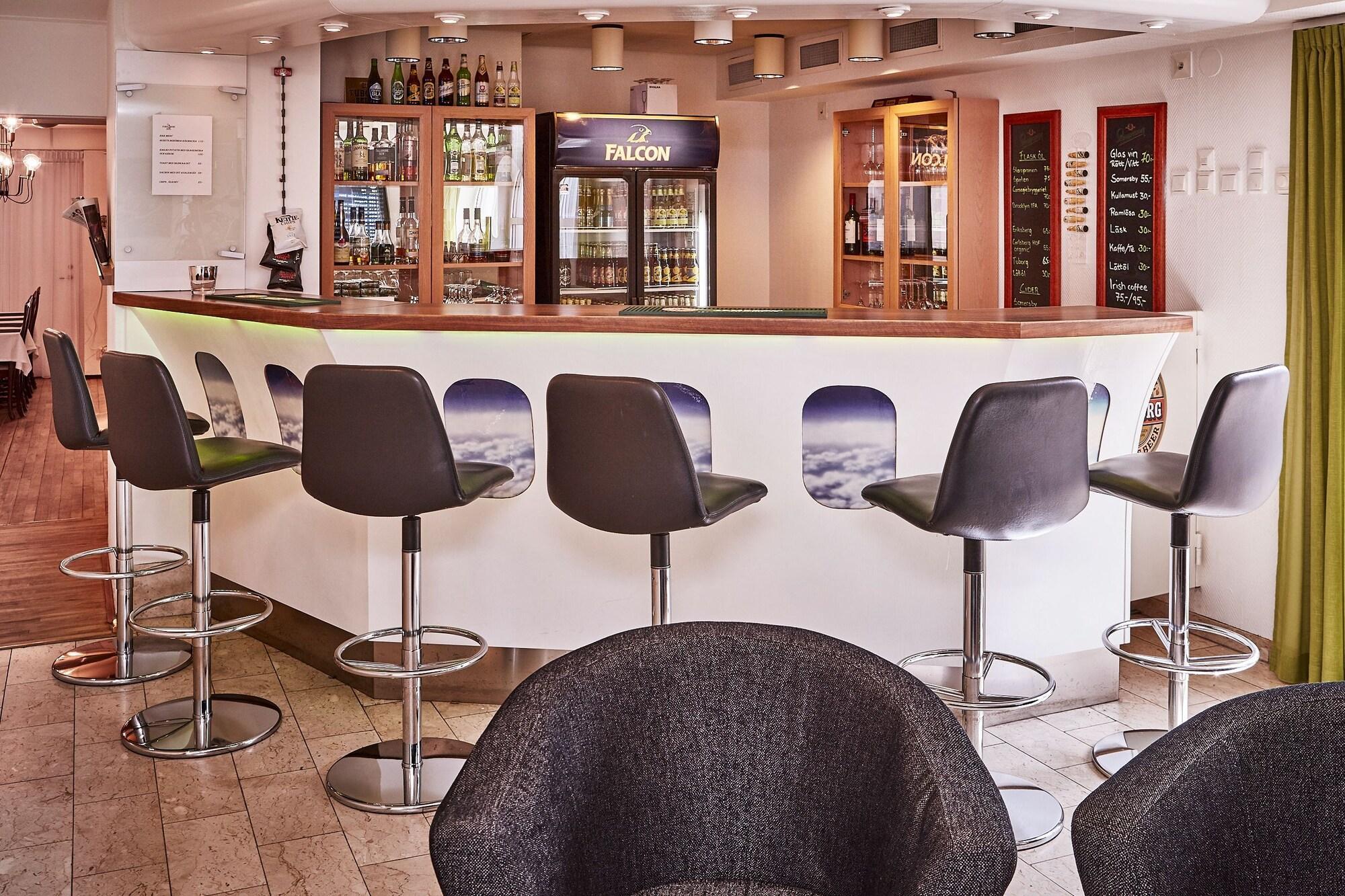 Bar/Salón Sturup Airport Hotel