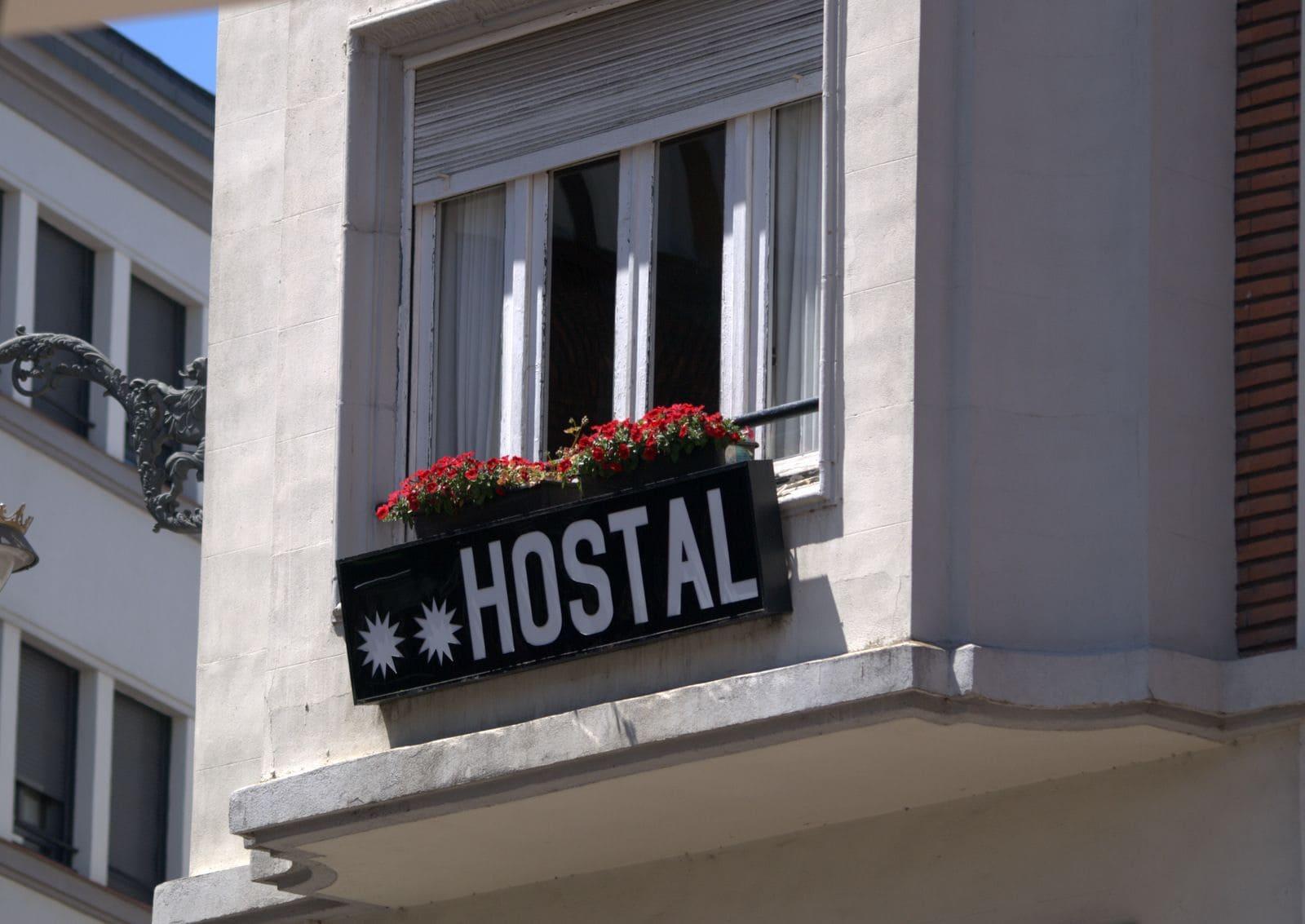 Vista Exterior Hostal Orejas