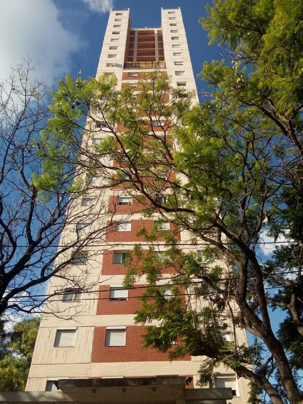 Varios Piso 22 Shopping