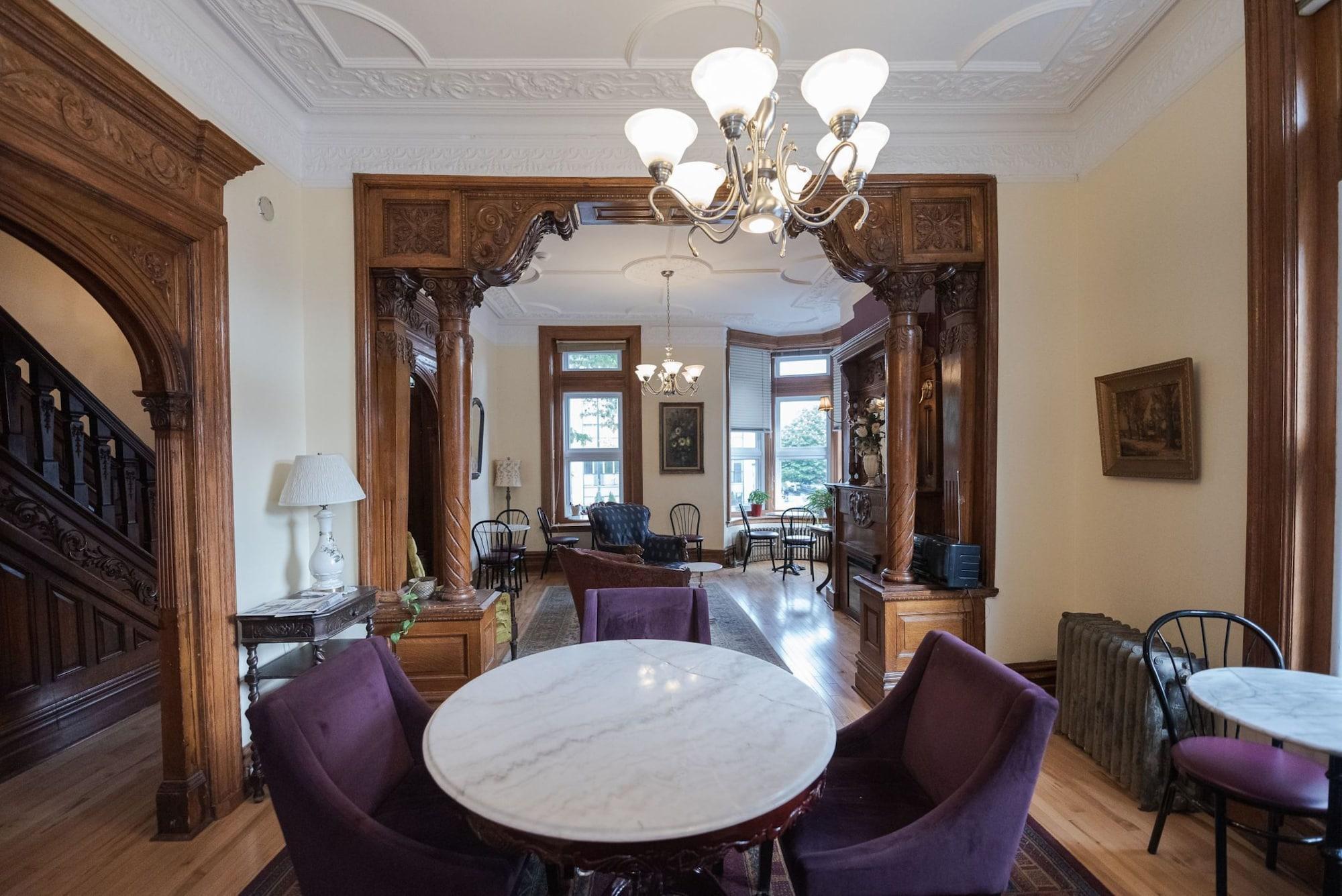 Bar/Salón Hotel Manoir Sherbrooke