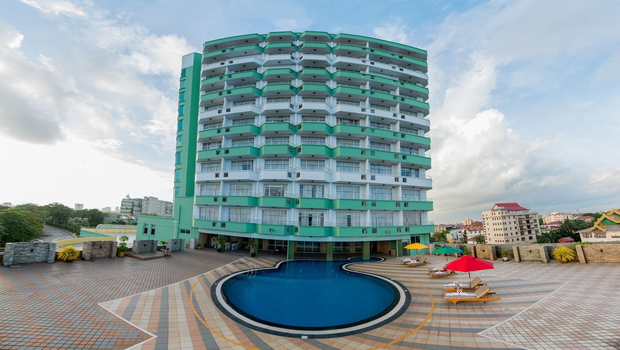 Vista Exterior Sky Star Hotel