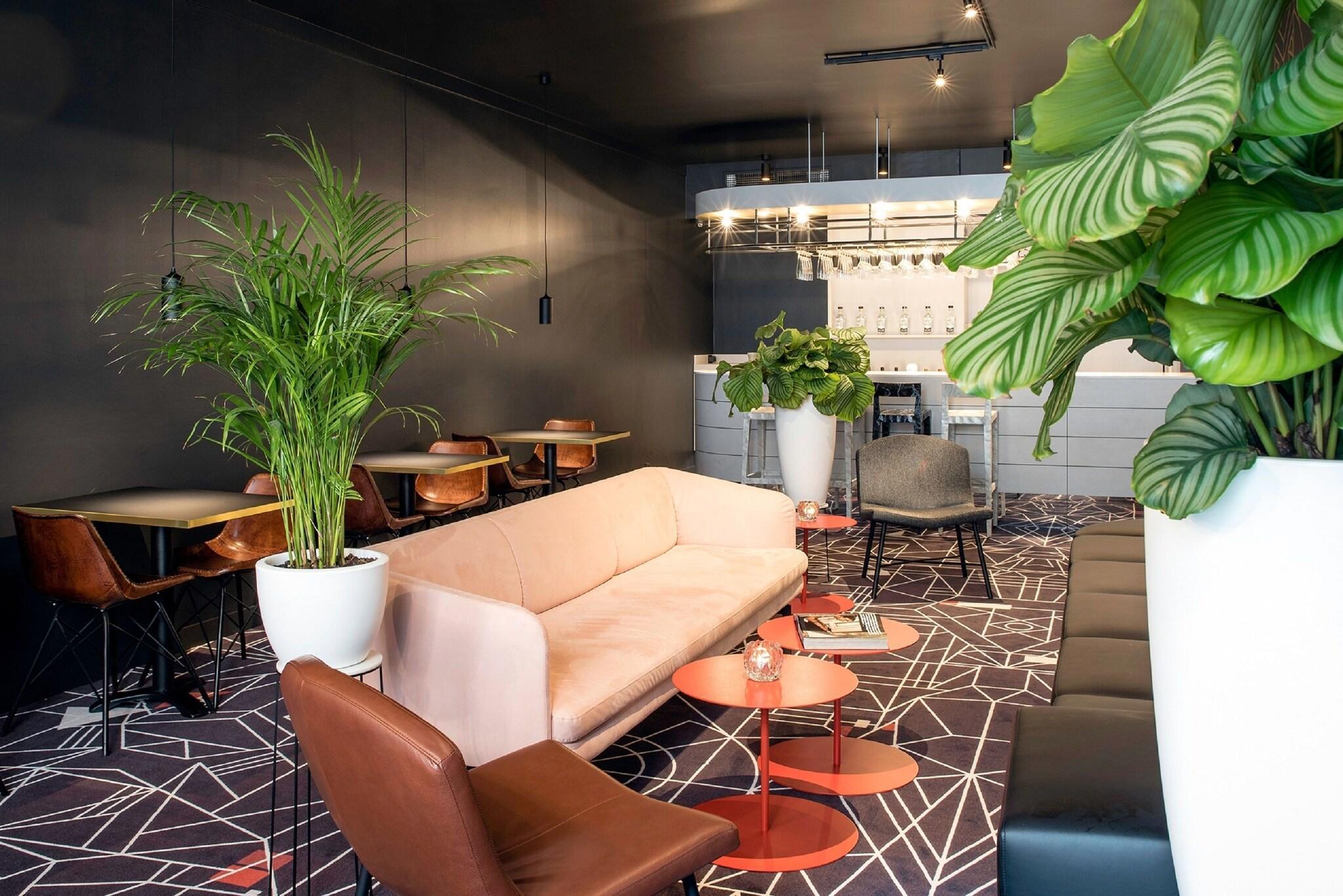 Vista Lobby Mabi 