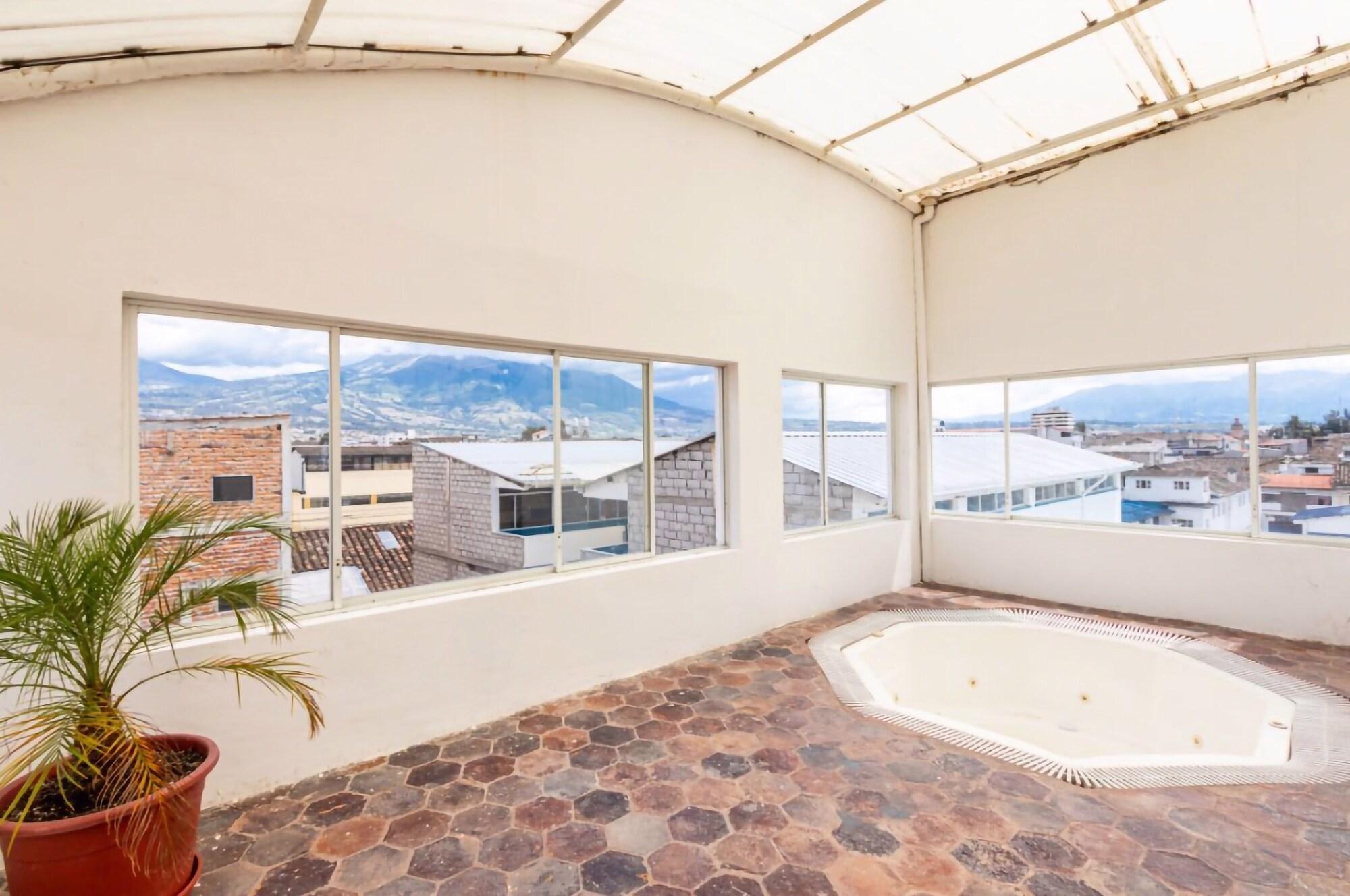 Equipamiento de Habitación Hostal del Río