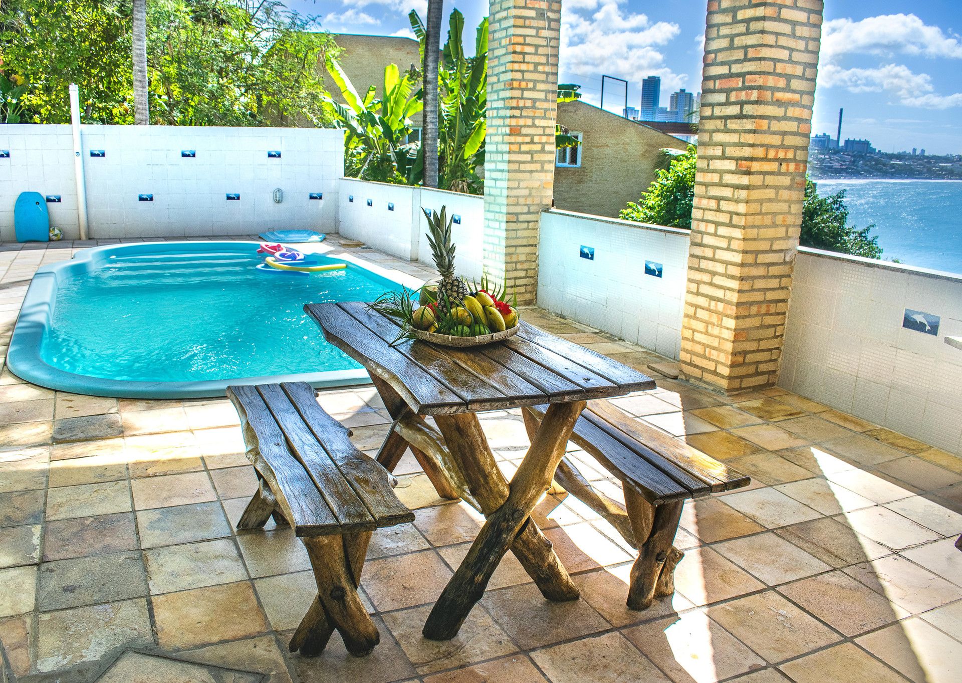 Vista Piscina Pousada Estação do Sol