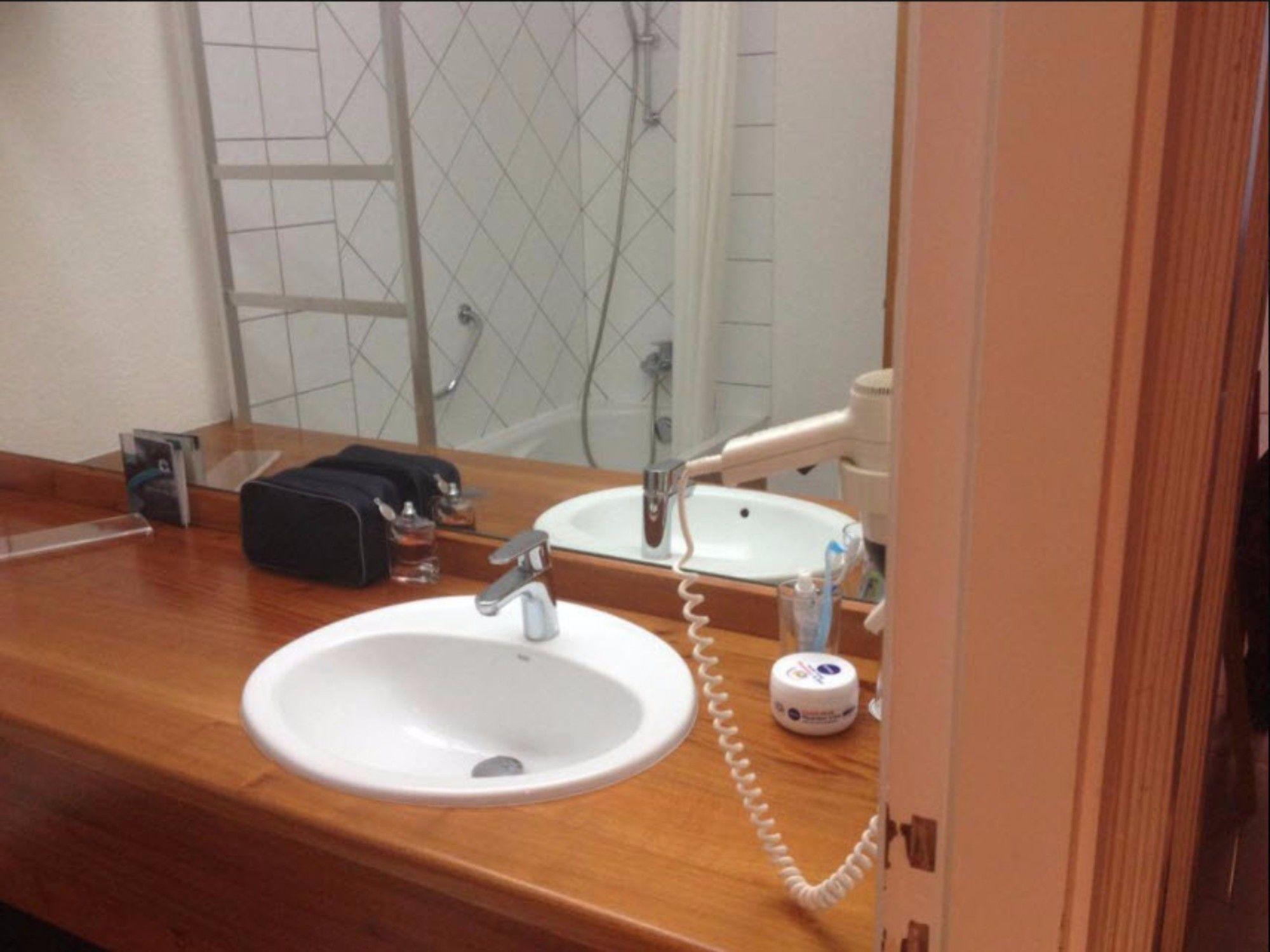 Equipamiento de Habitación Le Relais du Velors