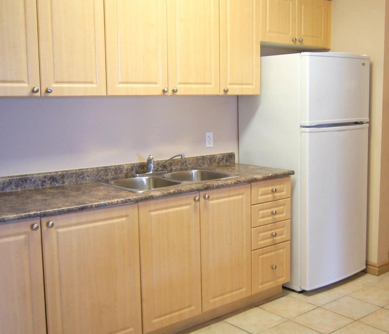Equipamiento de Habitación Backpacker College at Wilfrid Laurier University