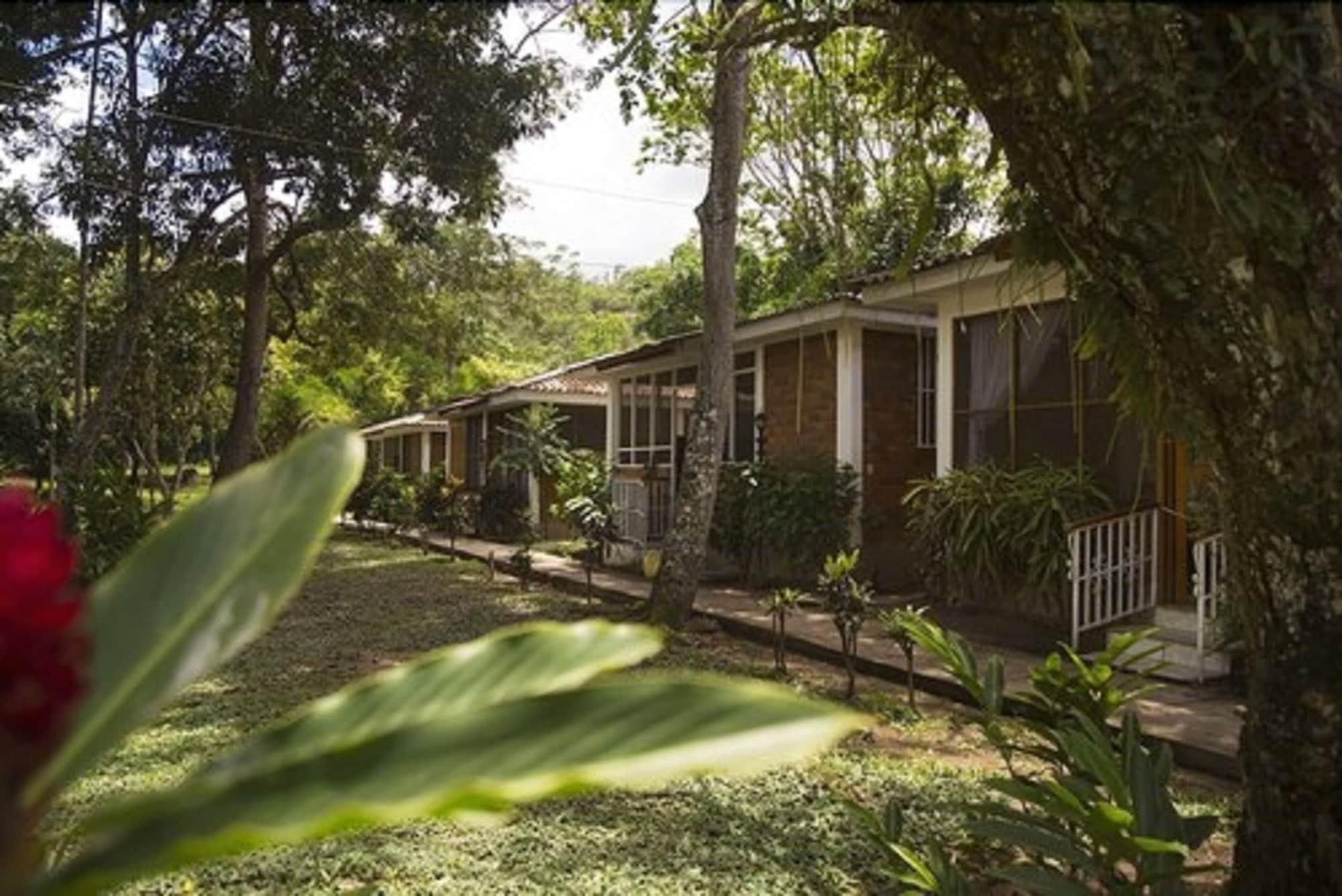 Vista Exterior DM Hoteles Tarapoto