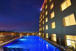 Alojamiento - Hilton Garden Inn Kampala