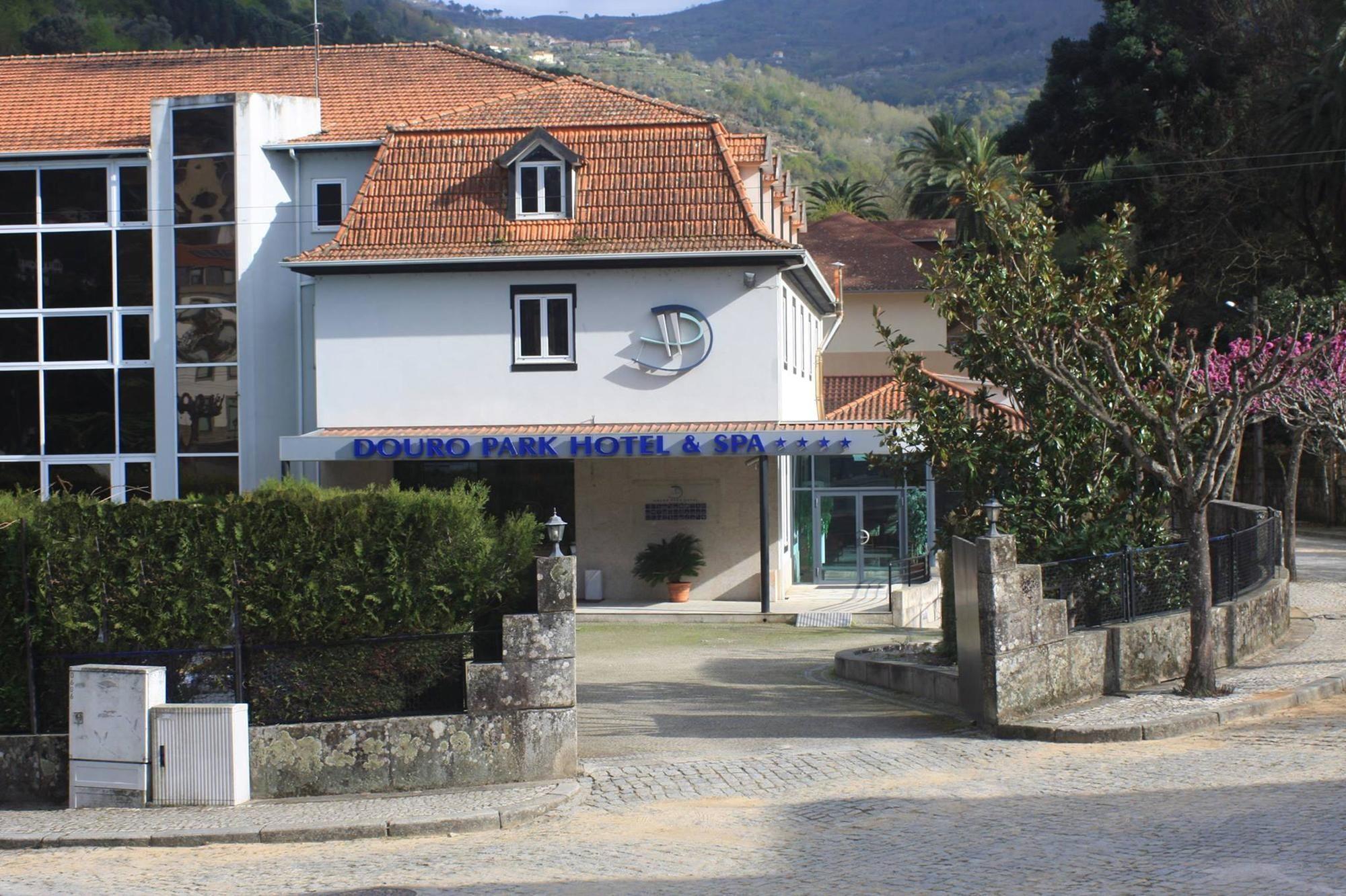 Vista Exterior Douro Marina Hotel & SPA