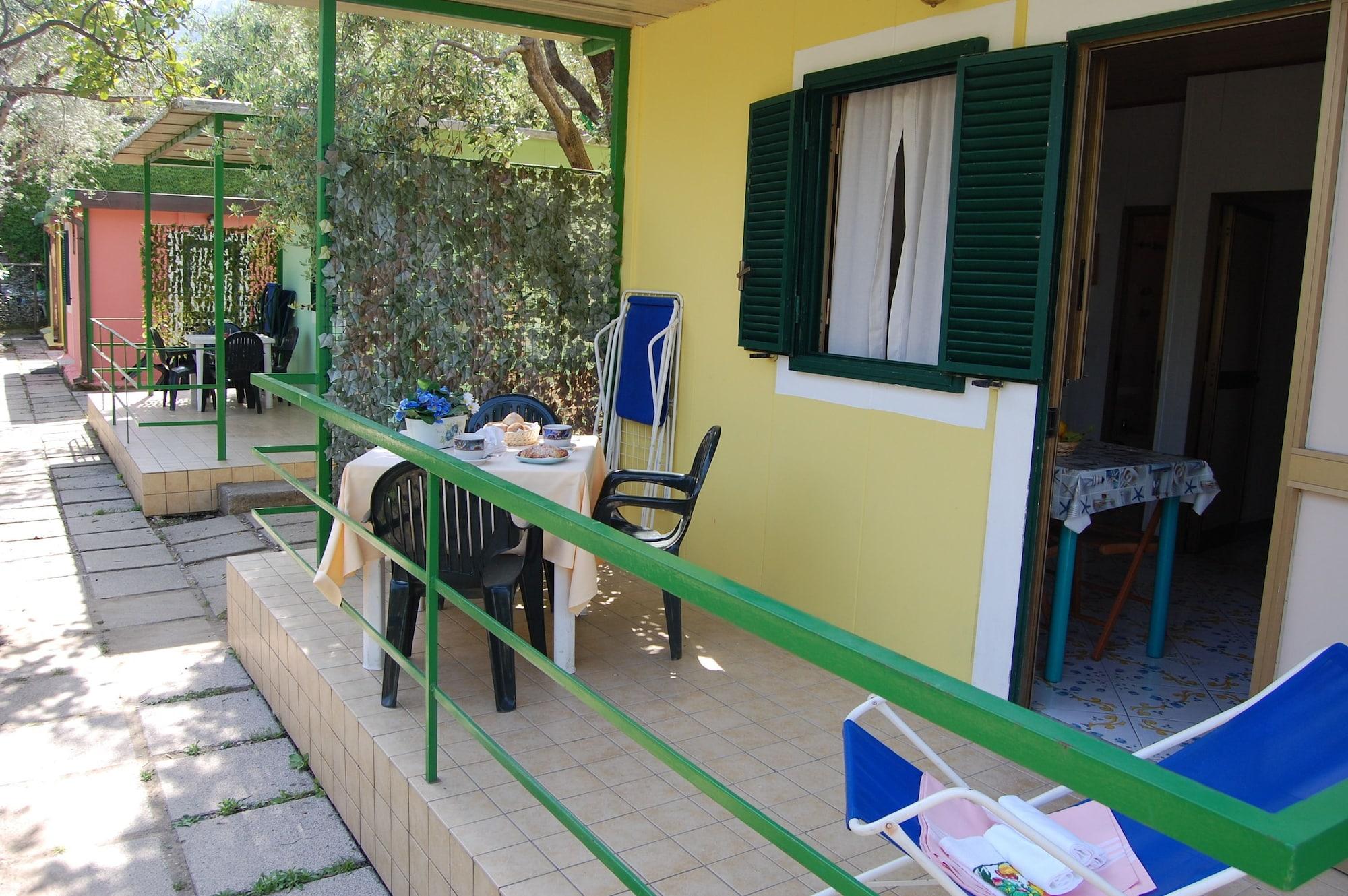 Vista Exterior Marina Del Cantone Chalet