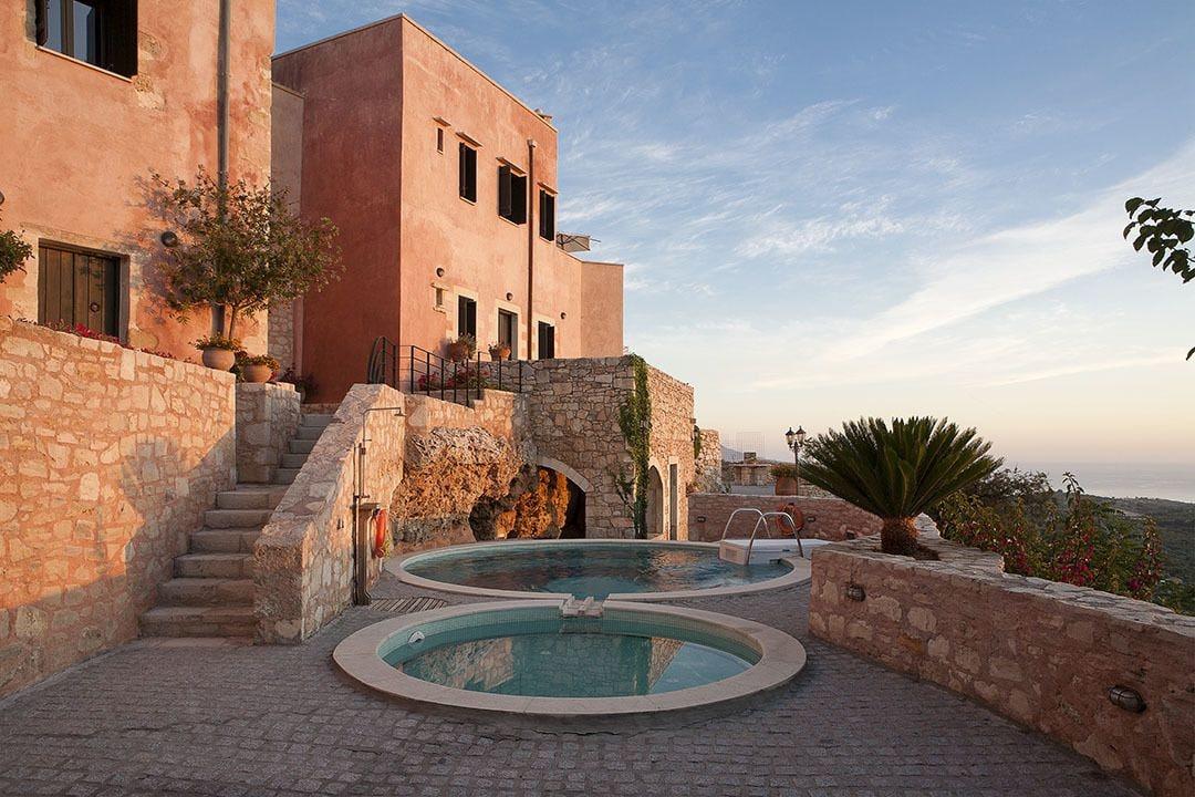 Varios Kastellos Village - Central Complex