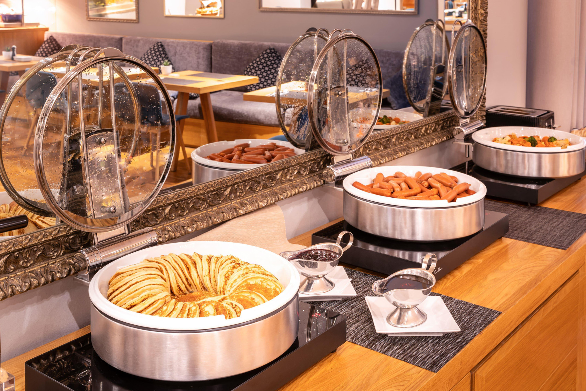 Restaurant INNSiDE by Meliá Prague Old Town