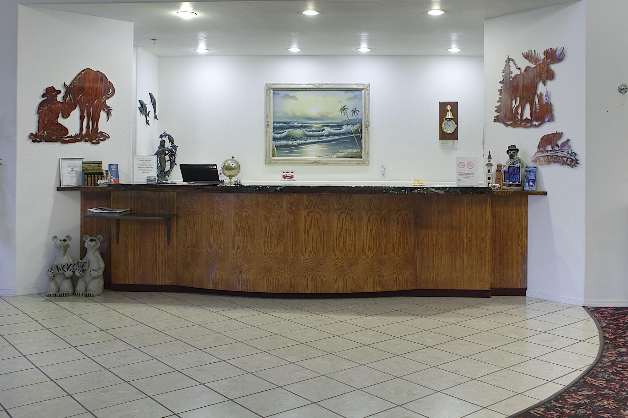 Vista Lobby Lighthouse Inn
