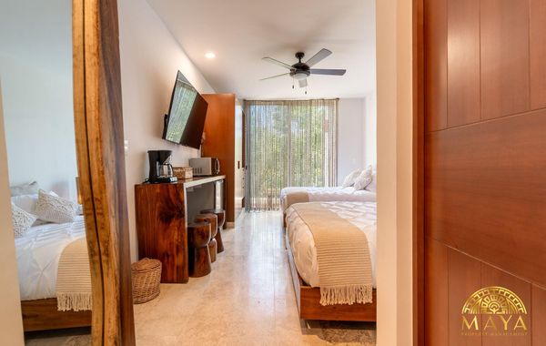 NHOA 108A Lux 2BR Condo Plunge Pool in Aldea Zama - Hoteles cerca de Playa Las Palmas en Tulum