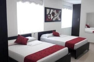 Alojamiento - Hotel Monaco Real