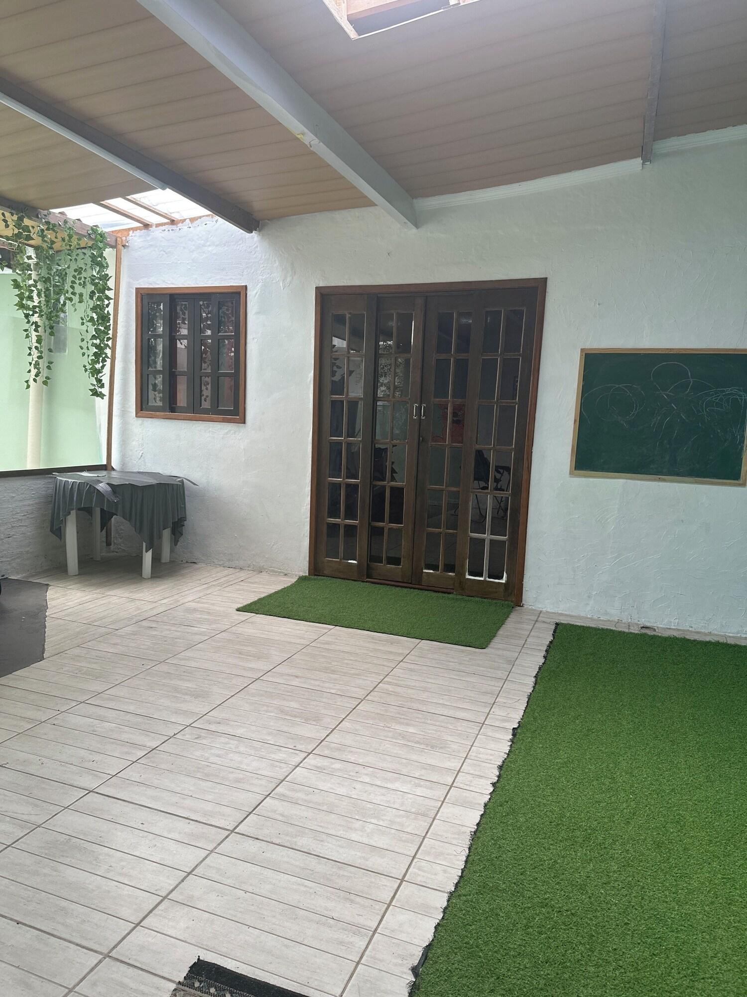 Varios Pousada simples