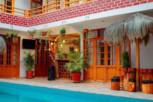 Alojamiento - Majus House