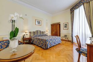 Alojamiento - Hotel Cellini