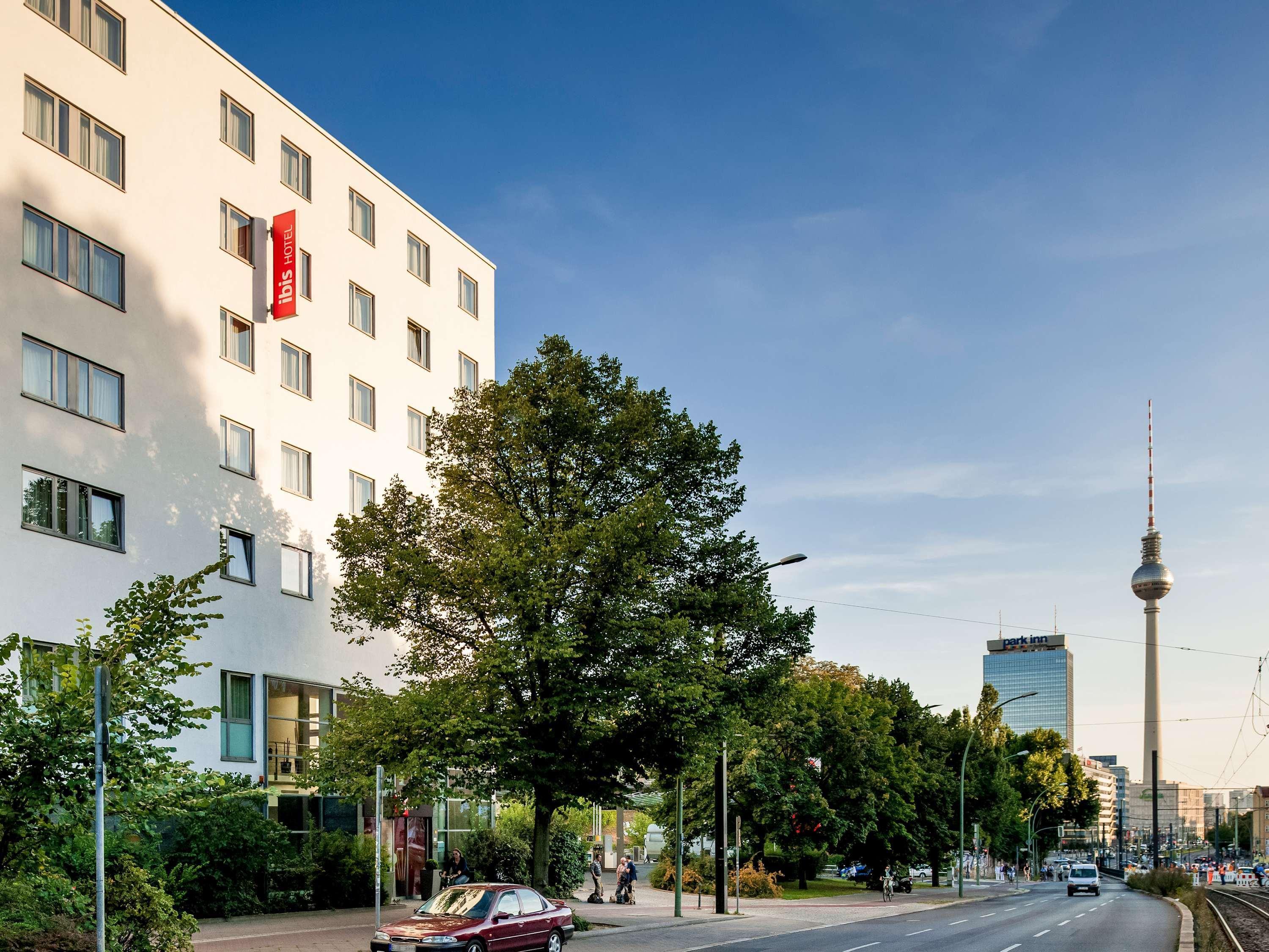 Vista Exterior ibis Berlin Mitte