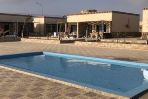 Alojamiento - Roshan Resort