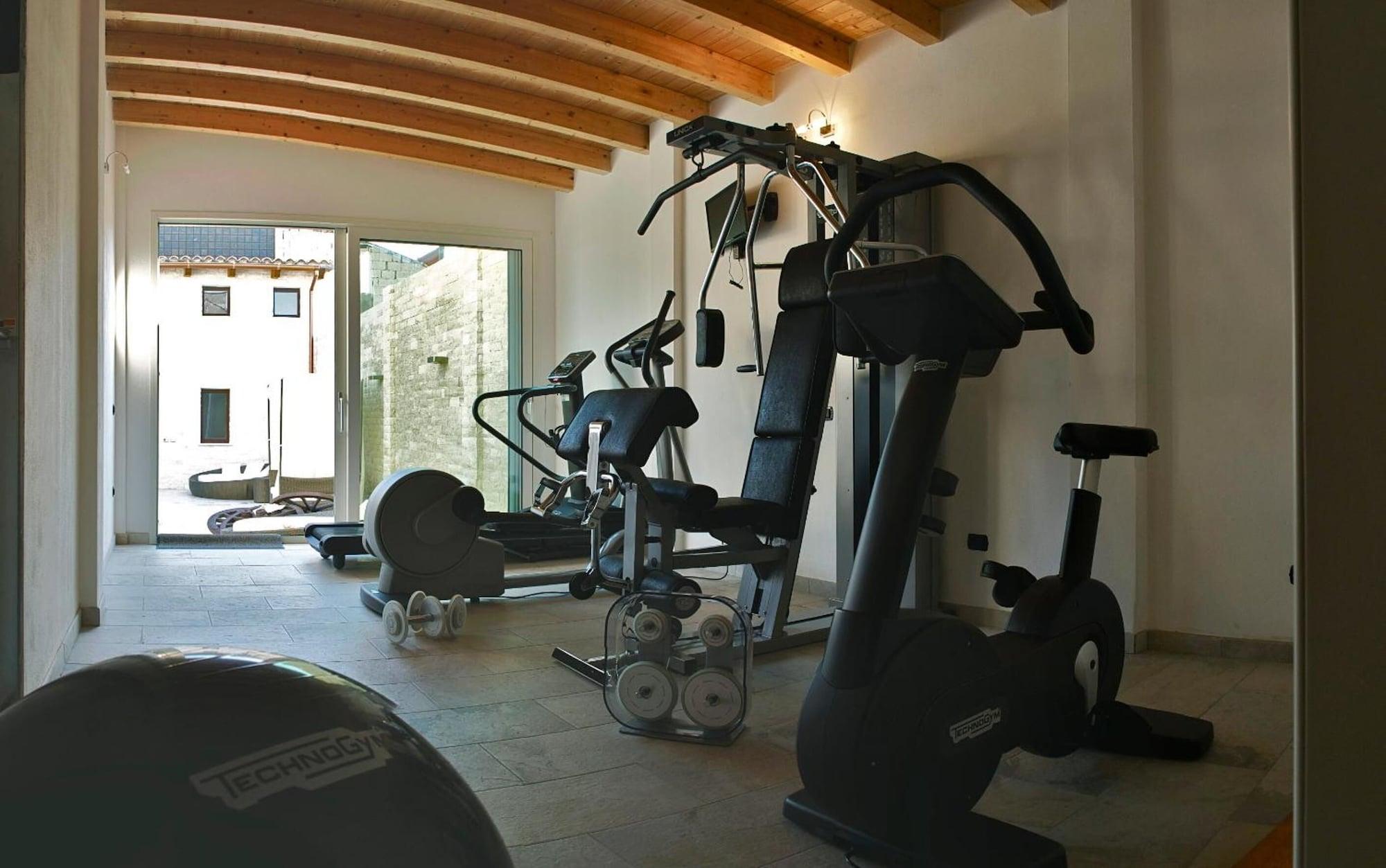 Gimnasio La Peonia Boutique B&B