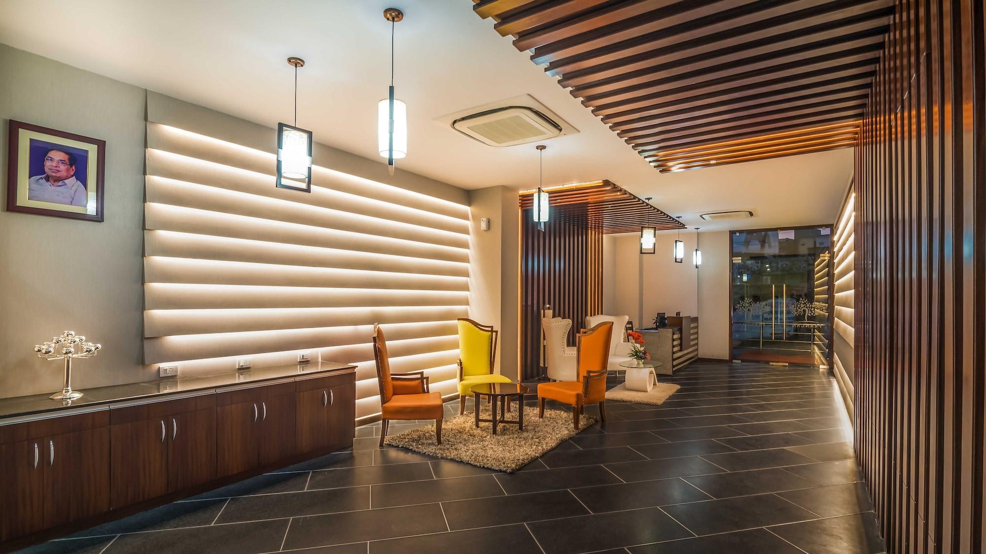 Vista Lobby Mango Hotels Prangan, Bhubaneshwar