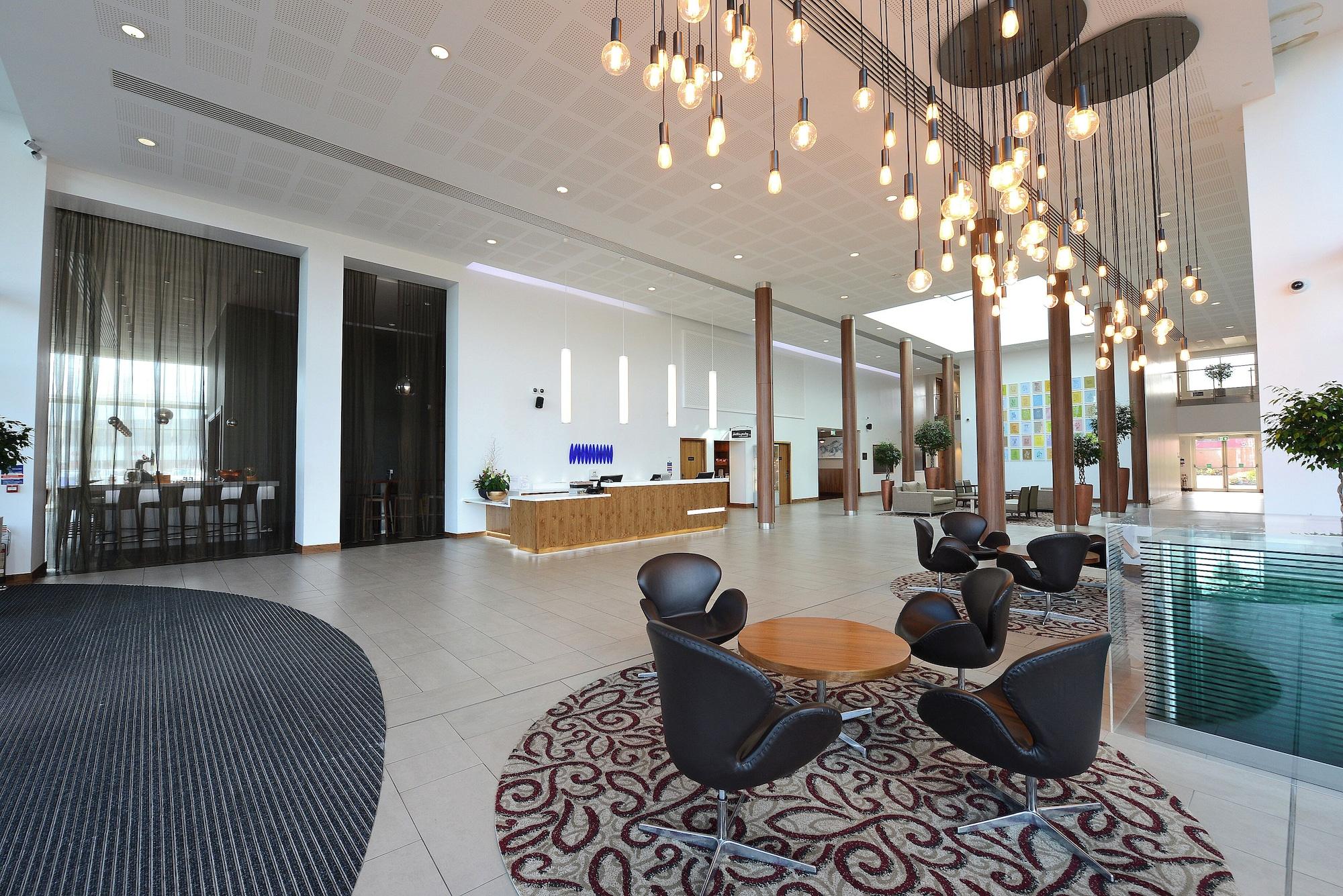 Vista Lobby Hilton Garden Inn Sunderland