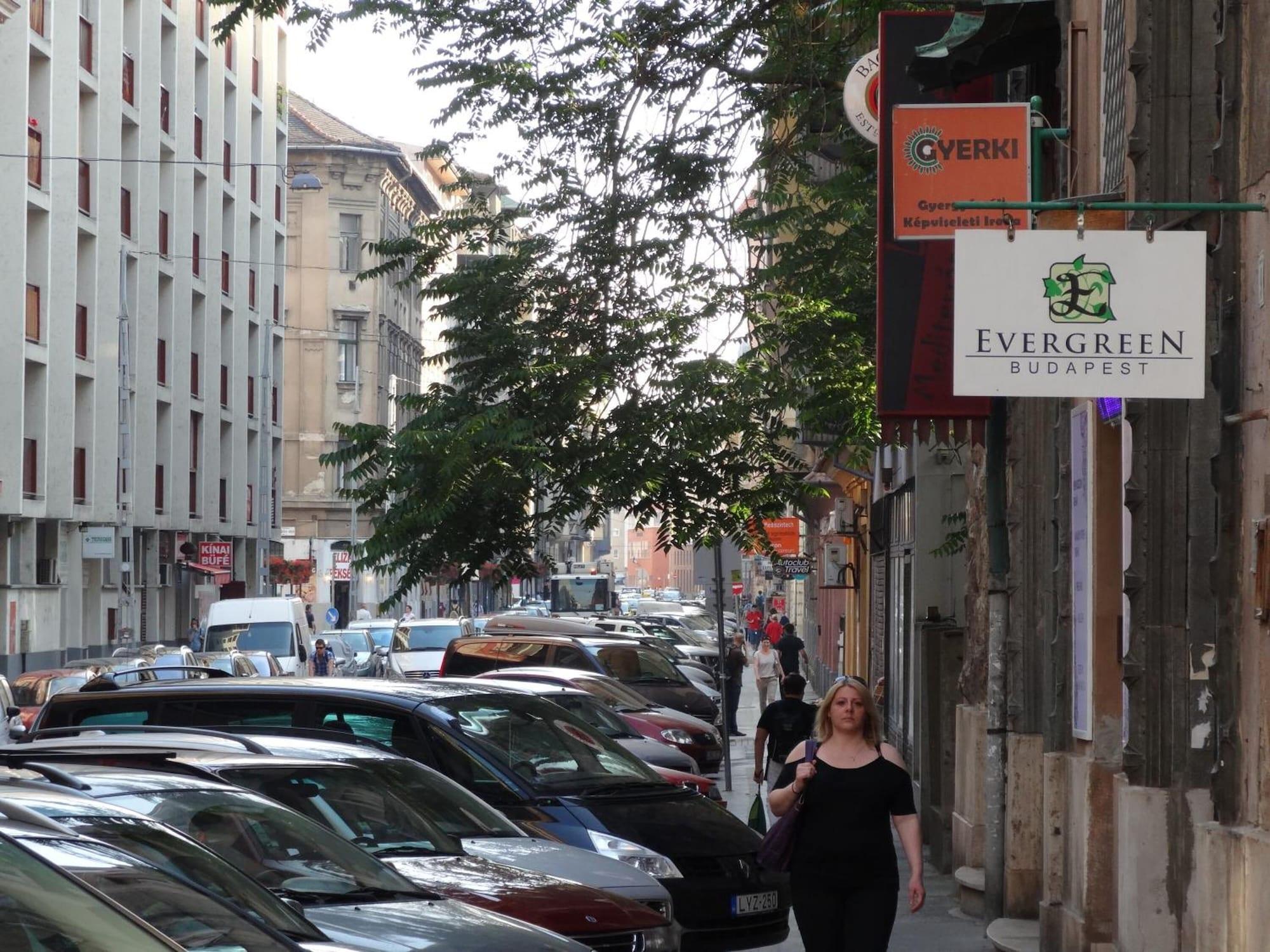 Comodidades del Alojamiento Evergreen Budapest Bed & Breakfast and Guest House