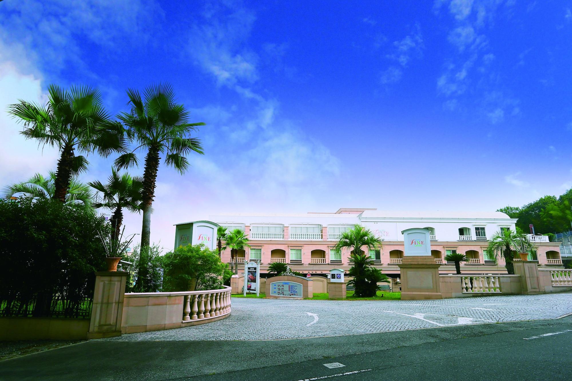 Vista da fachada Fine Garden Nara Horai