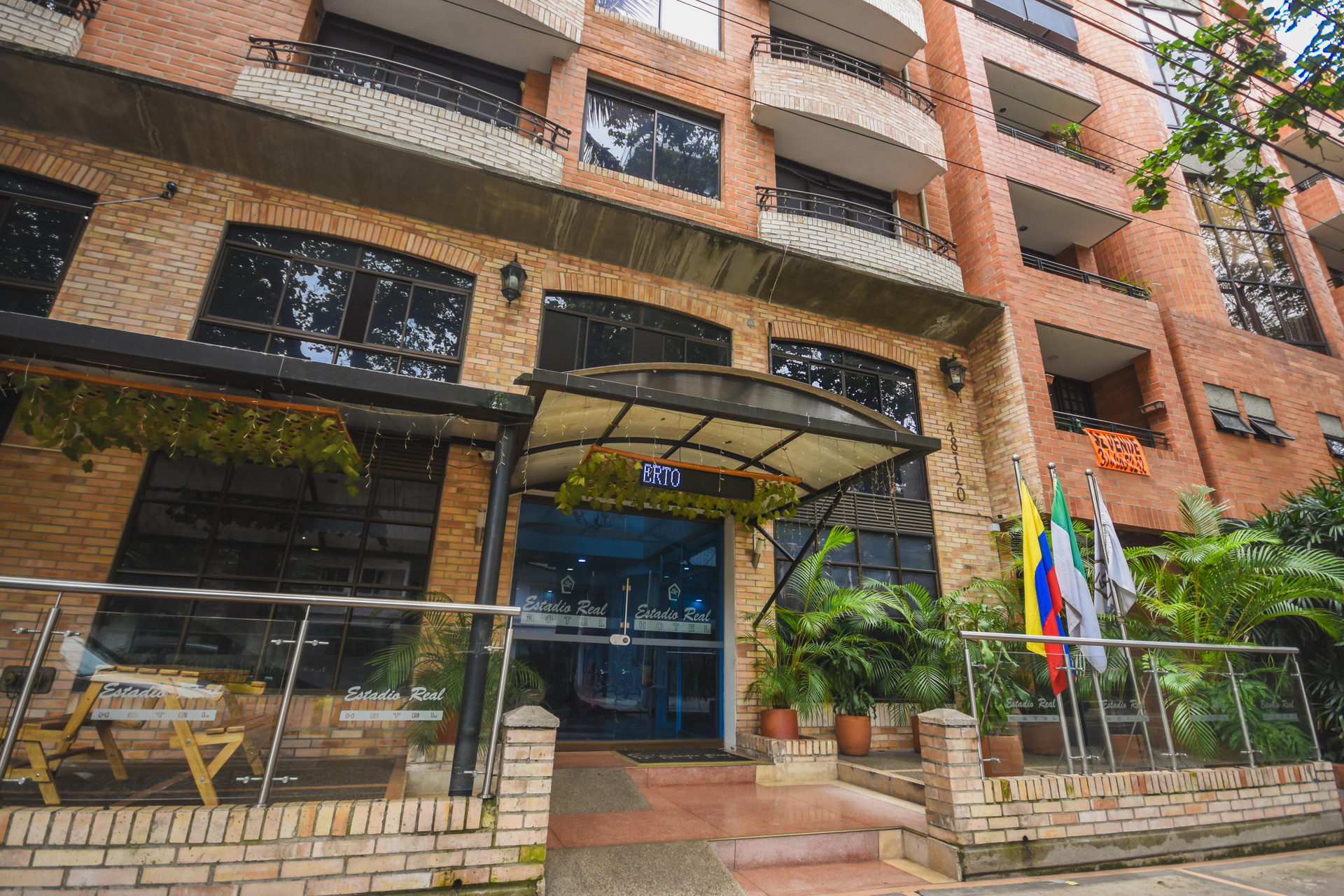 Vista Exterior Hotel Estadio Real