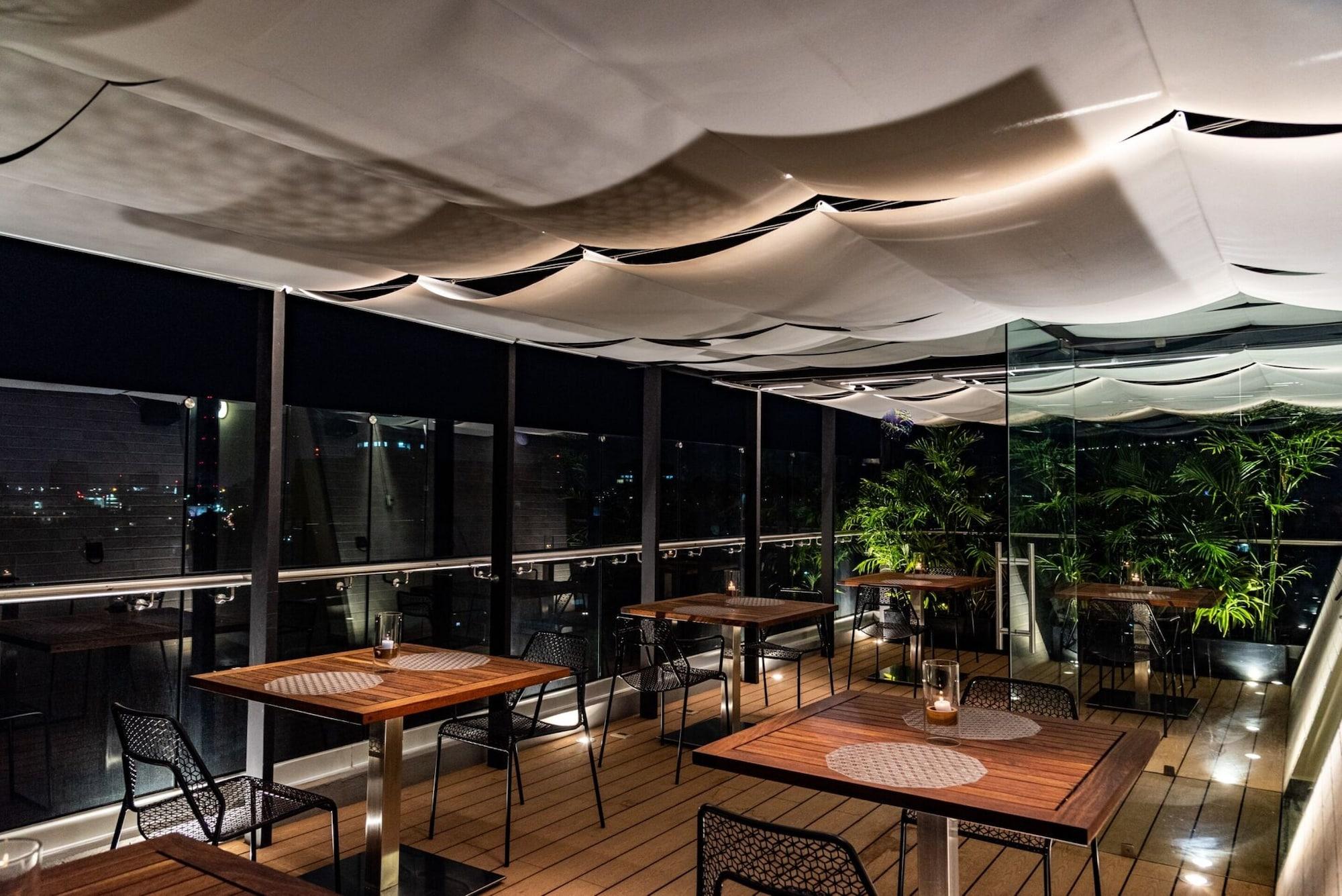 Bar/Salón Hotel Cle Reforma Insurgentes