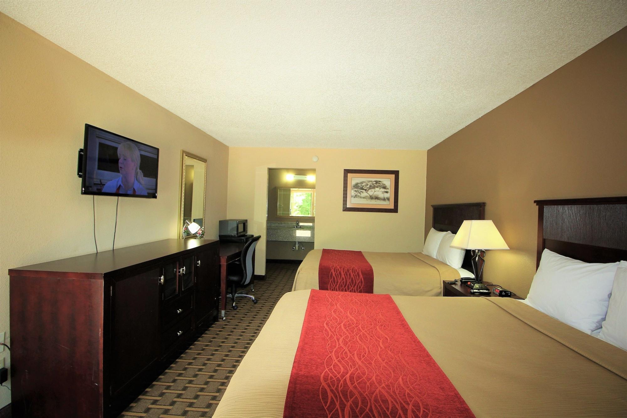 Varios The Night Inn