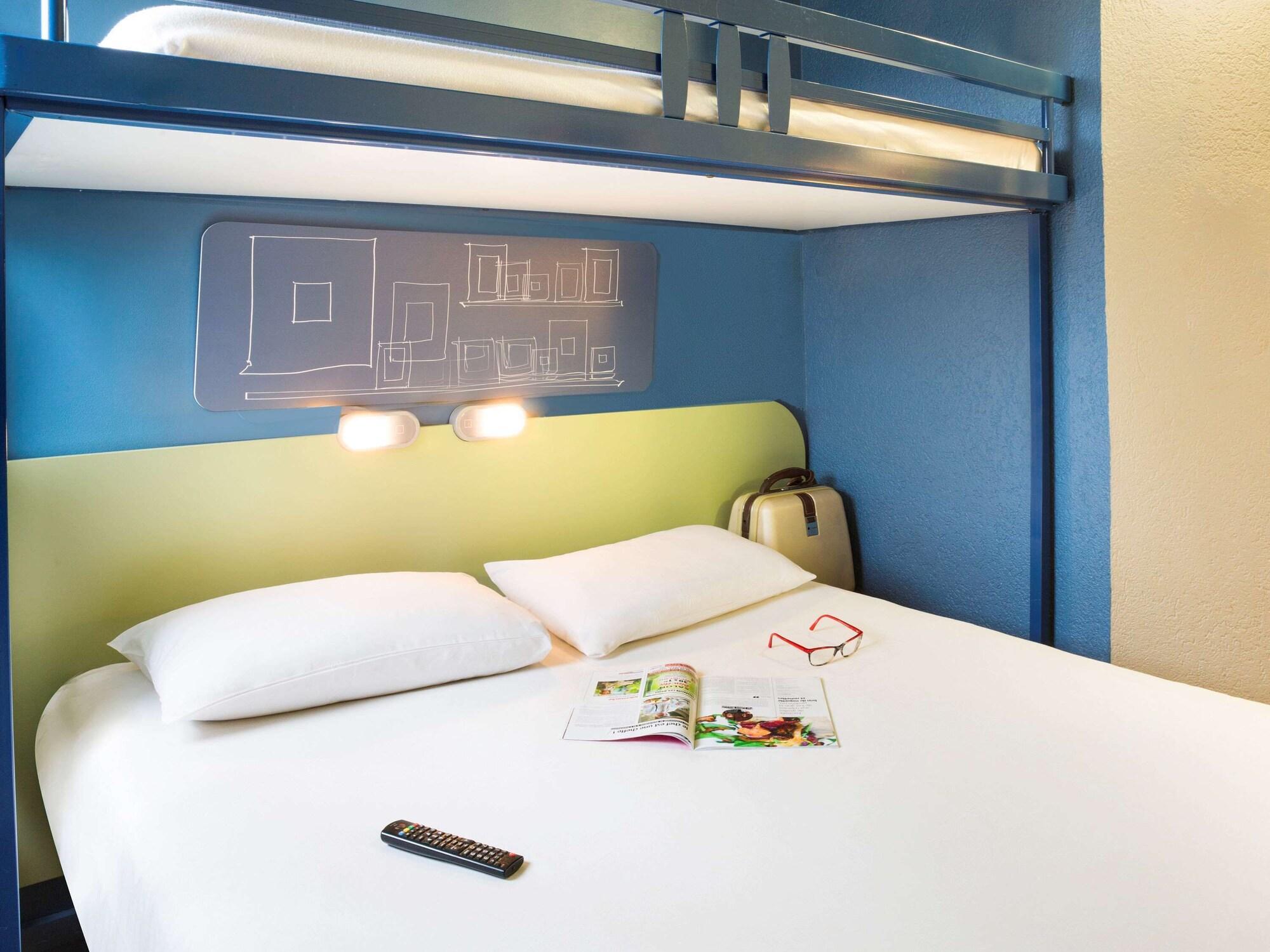 Varios ibis budget Thonon Les Bains