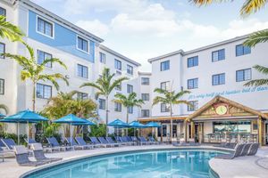 Alojamiento - Compass by Margaritaville Hotel Naples