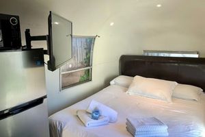 Alquiler Vacacional - Renovated Airstream in my back yard