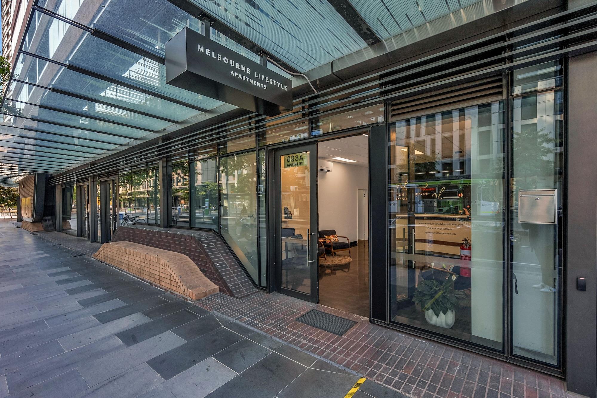 Vista Lobby Melbourne Lifestyle Apartments - Best Views on Collins