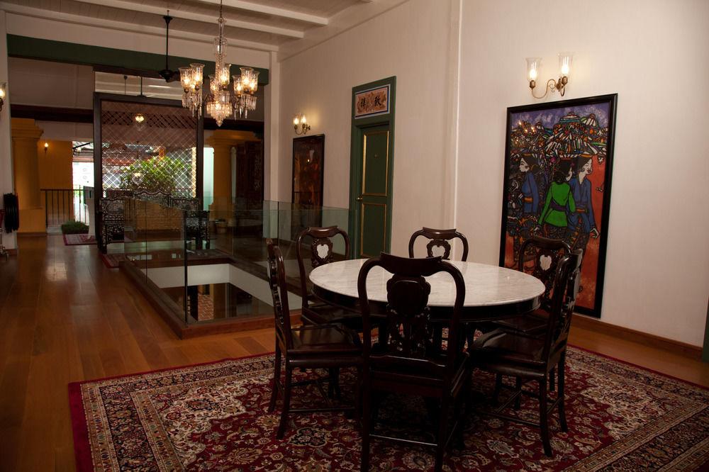 Vista Lobby Yeng Keng Hotel