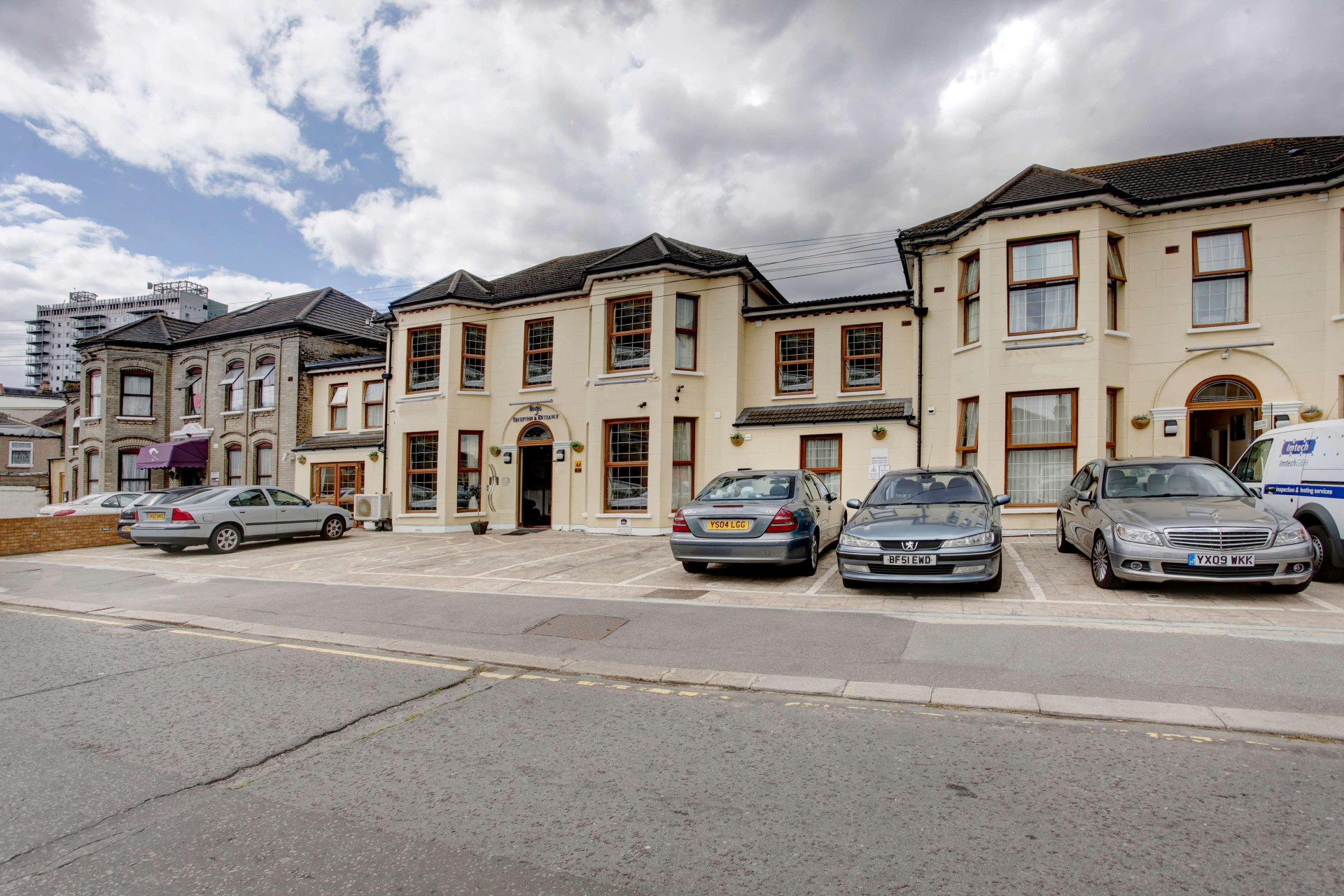 Vista Exterior Best Western London Ilford Hotel