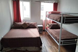 Alojamiento - HOSTAL PUERTO LOUNGE